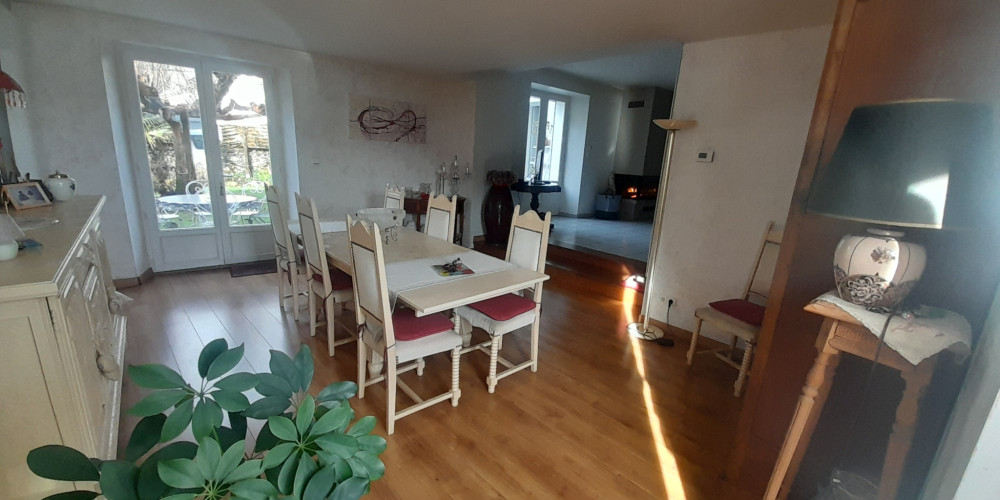 maison à ST PE DE BIGORRE (65270)